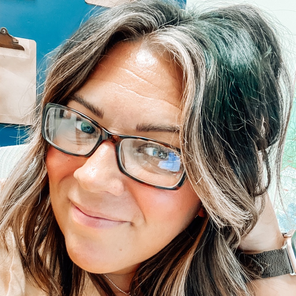 Meet your Posher, Melissa